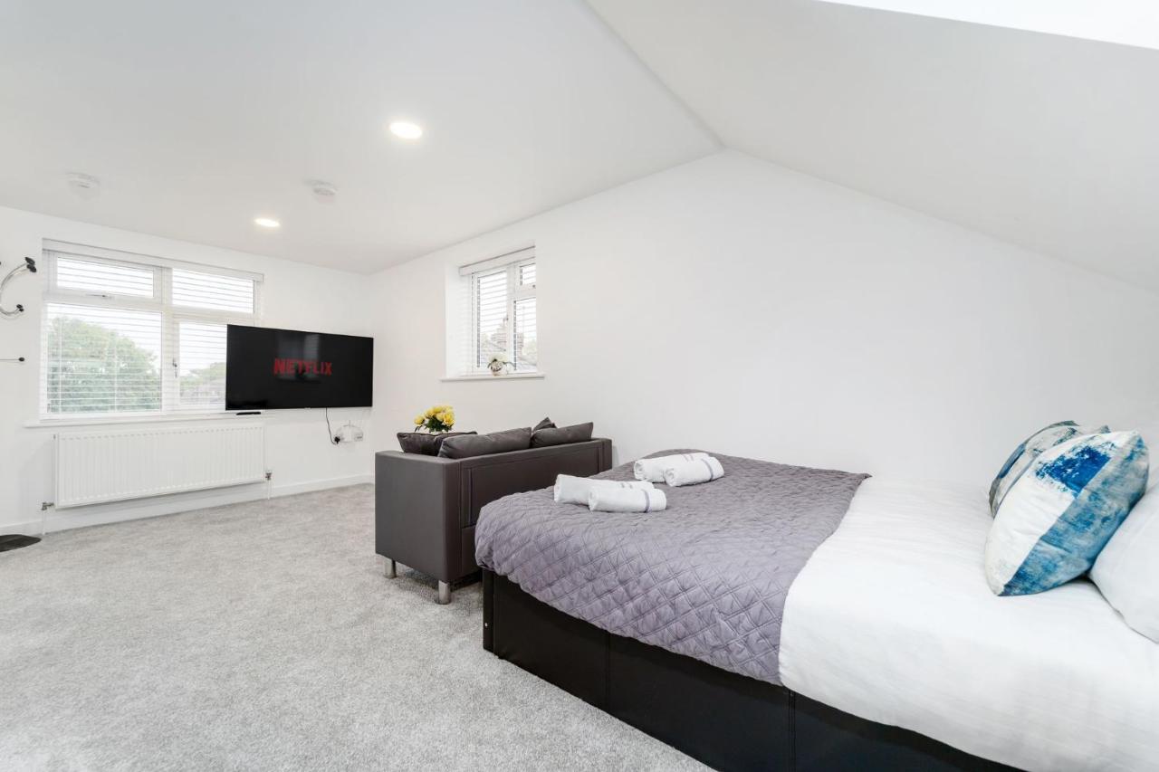 Twickenham Apartments By Charles Teddington Exterior foto